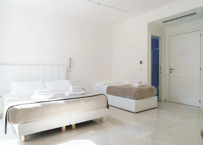 Oda ve Kahvaltı Piazza Venezia Grand 4*