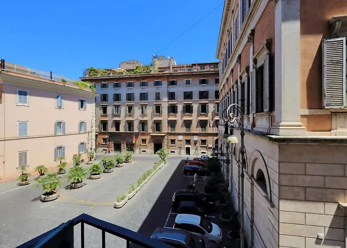 Piazza Venezia Grand Oda ve Kahvaltı 4*